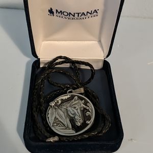 Horse pennant necklace with box